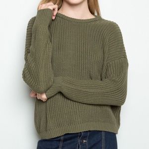 BRANDY MELVILLE ARMY GREEN KNIT SWEATER